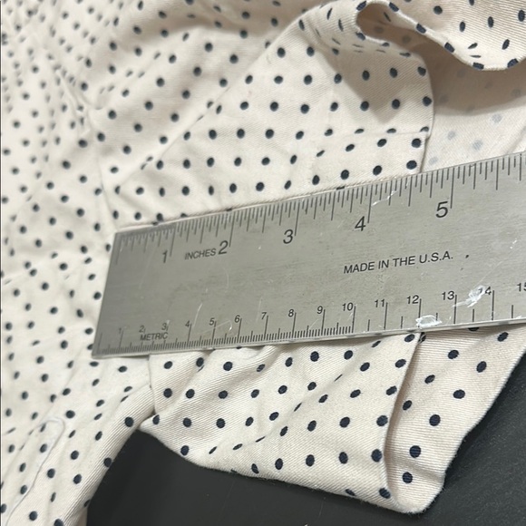 J. Crew Factory Black and White Shorts with Tailored Fit. Size 8 - Picture 5 of 5